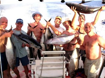 30/04 albacore tuna Cavalier & Blue Marlin Sport Fishing Gran Canaria