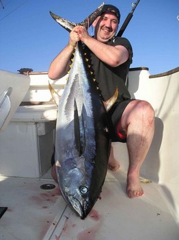 24/06 Thunfisch mit großen Augen Cavalier & Blue Marlin Sportfischen Gran Canaria