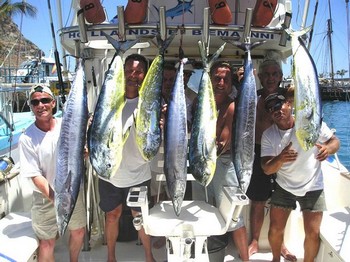 26/06 glückliche Fischer Cavalier & Blue Marlin Sportfischen Gran Canaria