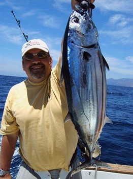 30/04 Skipjack Thunfisch Cavalier & Blue Marlin Sportfischen Gran Canaria
