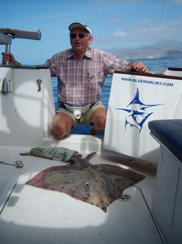 blonde ray Cavalier & Blue Marlin Sport Fishing Gran Canaria