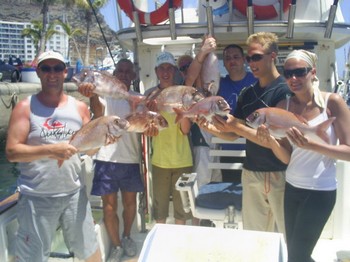 30/05 satisfied fisher Cavalier & Blue Marlin Sport Fishing Gran Canaria