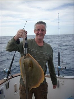 10/12 common stingray Cavalier & Blue Marlin Sport Fishing Gran Canaria