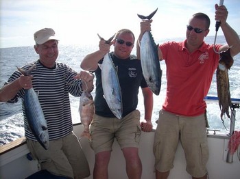 17/01 happy anglers Cavalier & Blue Marlin Sport Fishing Gran Canaria