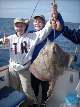 23/01 blonde ray Cavalier & Blue Marlin Sport Fishing Gran Canaria
