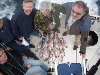 zufriedene Angler Cavalier & Blue Marlin Sport Fishing Gran Canaria