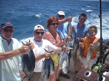 25/06 happy together Cavalier & Blue Marlin Sport Fishing Gran Canaria