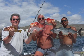 20/03 happy fishermen Cavalier & Blue Marlin Sport Fishing Gran Canaria