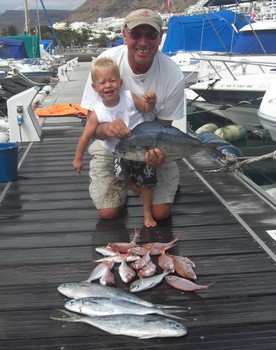 08/06 Jovi Hooked Up Cavalier & Blue Marlin Sport Fishing Gran Canaria