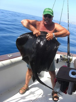 mantarraya negra Cavalier & Blue Marlin Sport Fishing Gran Canaria