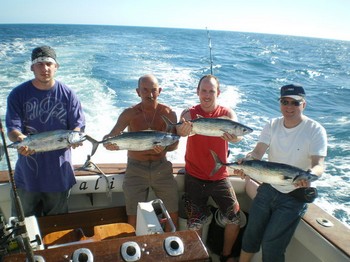 Clientes felices Pesca Deportiva Cavalier & Blue Marlin Gran Canaria