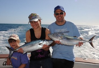 Glückliche Familie Cavalier & Blue Marlin Sportfischen Gran Canaria