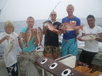 02/10 Happy Fishermen Cavalier & Blue Marlin Sport Fishing Gran Canaria