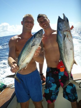 15/10 Happy Faces Cavalier & Blue Marlin Sport Fishing Gran Canaria