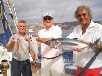 2/11 Well done Cavalier & Blue Marlin Sport Fishing Gran Canaria