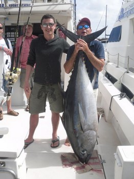 10/03 Blue Fin Tuna - 91 kg Cavalier & Blue Marlin Sport Fishing Gran Canaria