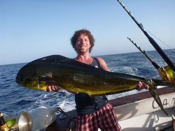 13/08 Dorado Cavalier & Blue Marlin Sport Fishing Gran Canaria