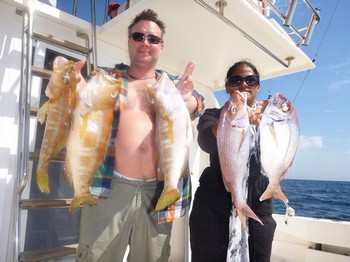 10/03 Pescadores satisfechos Pesca Deportiva Cavalier & Blue Marlin Gran Canaria