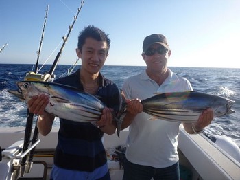 Lyckliga sportfiskare Cavalier & Blue Marlin Sport Fishing Gran Canaria