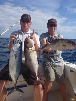 Satisfied - Happy anglers are showing their catch Cavalier & Blue Marlin Sport Fishing Gran Canaria