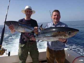 Zufriedene Angler Cavalier & Blue Marlin Sportfischen Gran Canaria