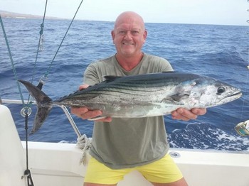 Atlantic Bonito - Bien hecho, Steve Teversham de Inglaterra Cavalier & Blue Marlin Sport Fishing Gran Canaria