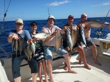 Herzlichen Glückwunsch - Schöner Fang auf dem Boot Cavalier Cavalier & Blue Marlin Sportfischen Gran Canaria