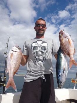 Trevlig fångst - Bra gjort, Marco Facciaroni från Italien Cavalier & Blue Marlin Sport Fishing Gran Canaria