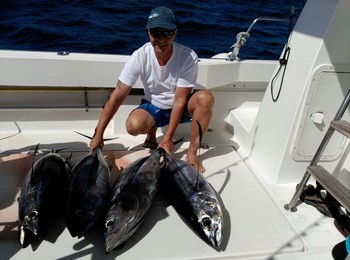 The Winner - Kaarlo Salkunen caught today 4 Albacores Cavalier & Blue Marlin Pesca sportiva Gran Canaria