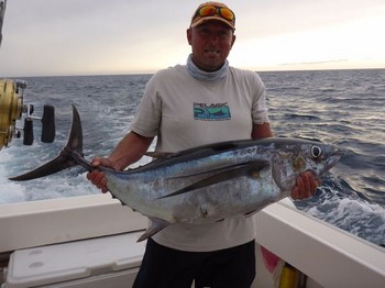 50 lbs Albacore caught by Steven Smith from Scotland Cavalier & Blue Marlin Pesca sportiva Gran Canaria