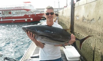 Atún blanco capturado por Peter Schuurbiers de Holanda Cavalier & Blue Marlin Sport Fishing Gran Canaria