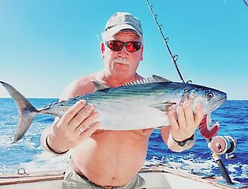 Gelukkige visser Cavalier & Blue Marlin Sport Fishing Gran Canaria