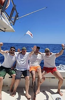 21/04 - MEER BLAUWVINTONIJN!! Cavalier & Blue Marlin Sport Fishing Gran Canaria